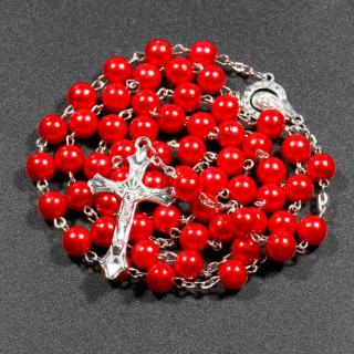 Červený lesklý ruženec s krížom, Ježíš Kristus a Panna Mária, plastové hladké koráliky